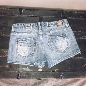 Madison Denim ☀️